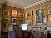 Old Library showing original wallpaper
