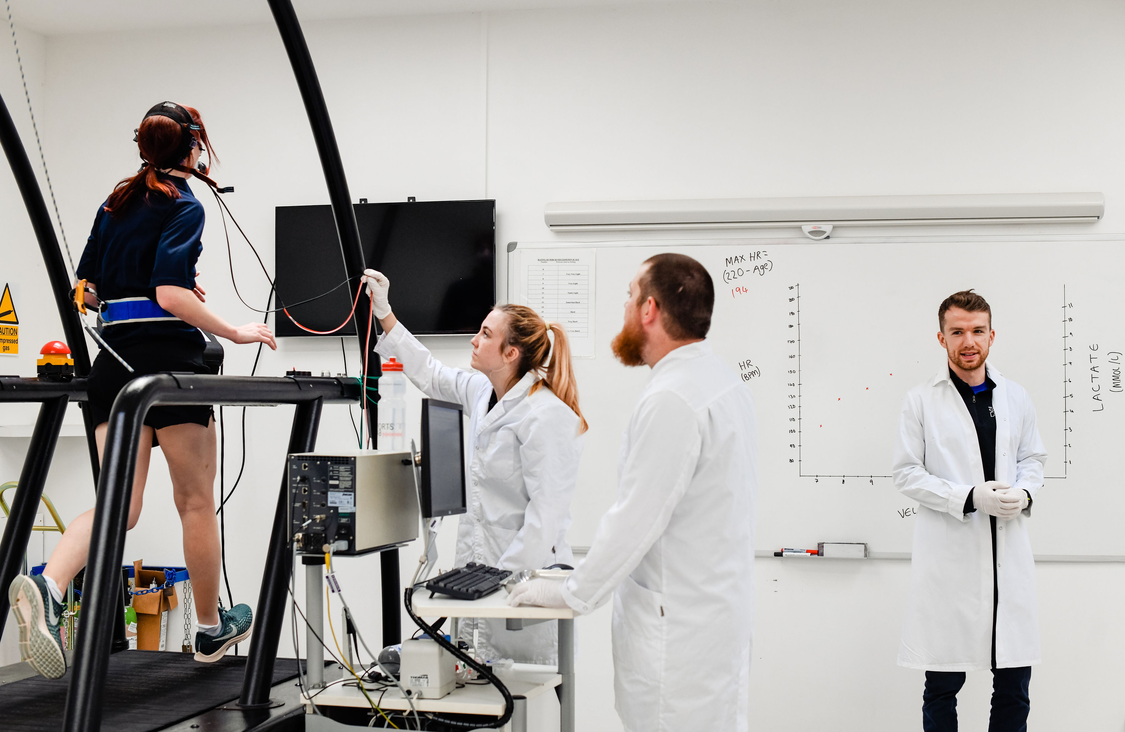 Voiture De Collection Dodge Challenger SRT 1:32 - MÉTAL, Lumières Et Son, Drift RC, Radiocommandée