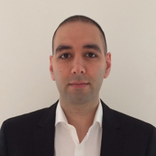 Profile picture of Dr Salman Saeidlou in suit and white shirt.