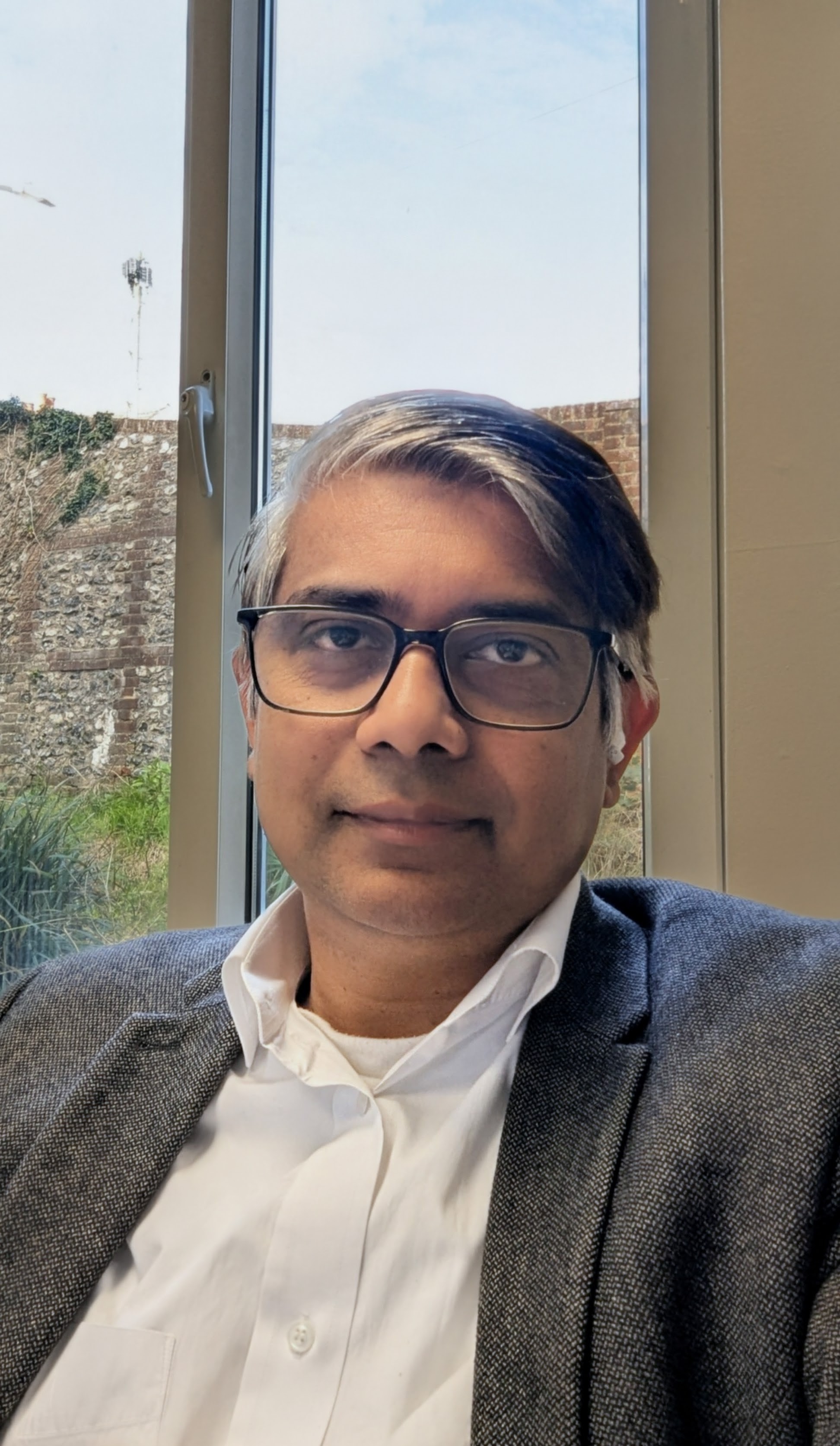 profile photograph of Hannan Azhar