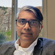 profile photograph of Hannan Azhar