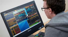 Use real-world data to analyse financial markets